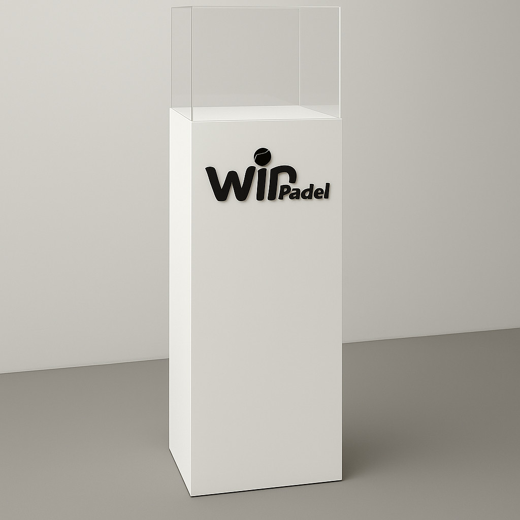 totem da terra con logo a rilievo in plexiglass nero